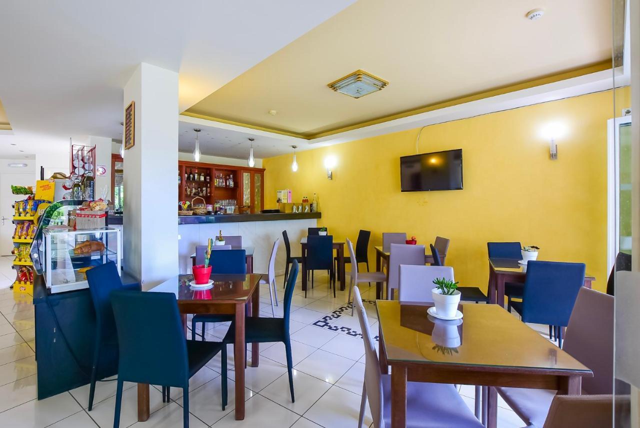 Timos Hotel ลากานาส ภายนอก รูปภาพ